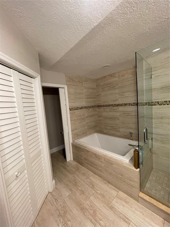 Building Photo - 1450 Mahogany Ln