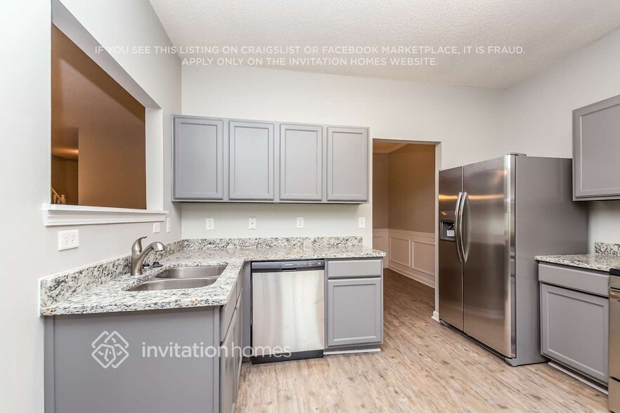 Building Photo - 170 Stillwood Dr