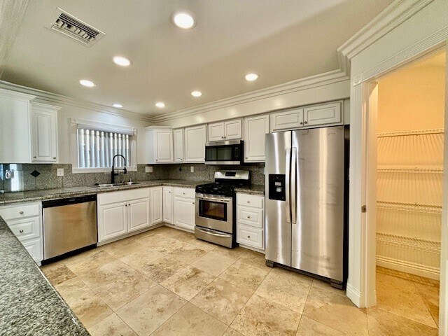 Building Photo - 4150 Patrice Rd