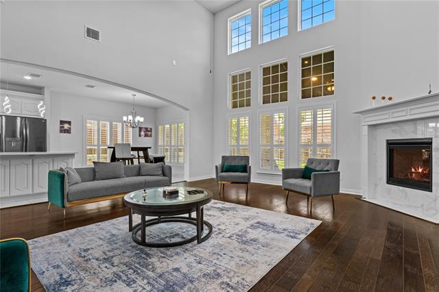 Building Photo - 2305 Hickey Dr