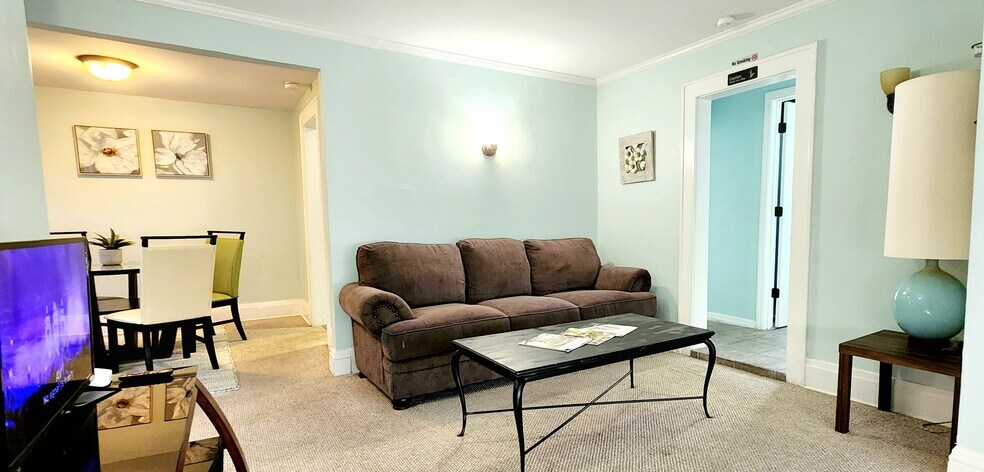 Building Photo - 740 Winfree Ave