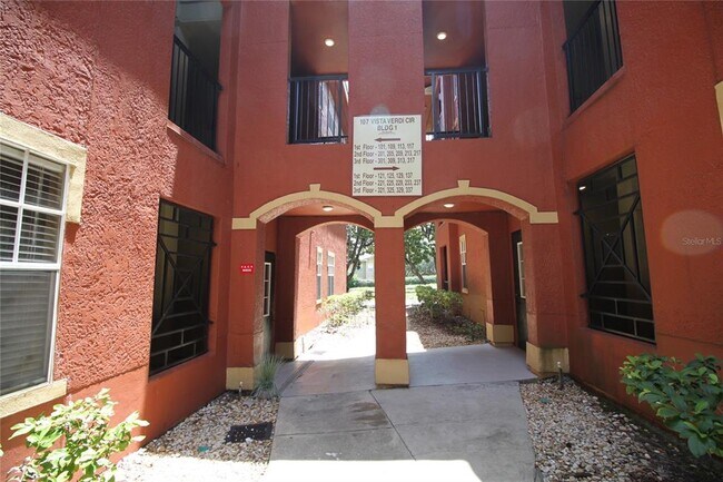 Building Photo - 107 Vista Verdi Cir