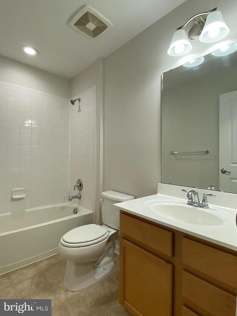 Building Photo - 12203 Salt Cedar Ln