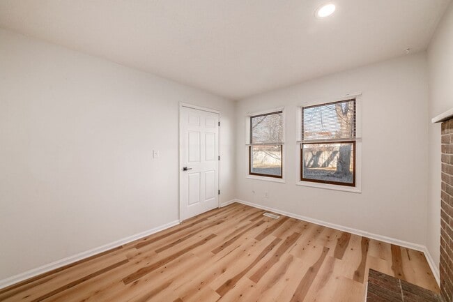 Building Photo - Fully Renovated Reynoldsburg Home