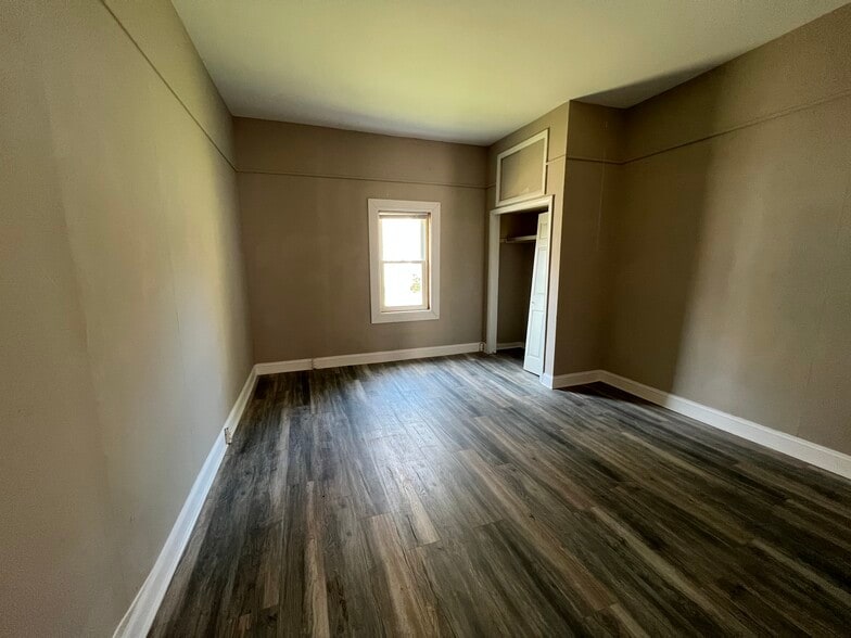 Front Bedroom (closet doors will be added) - 141 E Walnut St