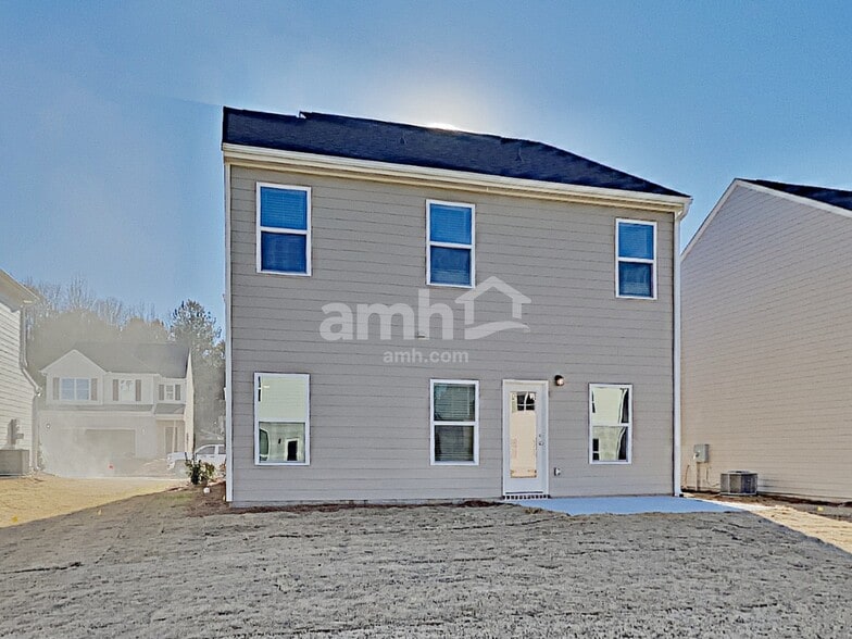 Building Photo - 576 Woodall Rd