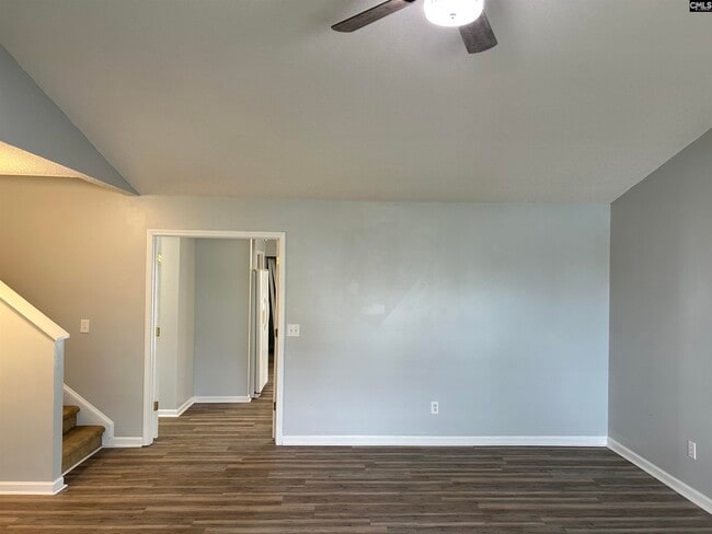 Building Photo - 415 Dahoon Dr