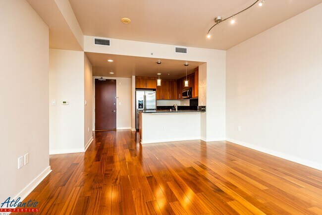 Building Photo - Axis Condominiums | Downtown Living | Full Service Building
