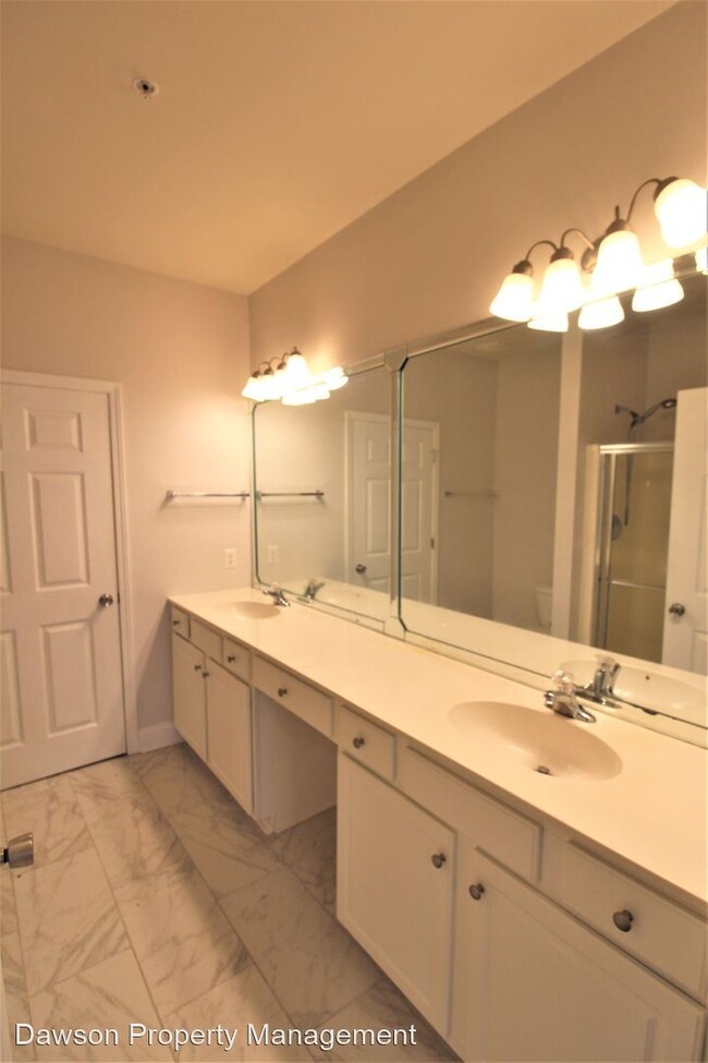 Building Photo - 2 br, 2 bath House - 14720 Via Sorrento Drive