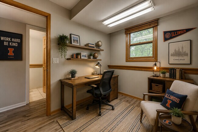 Building Photo - 4 N Birchwood Dr