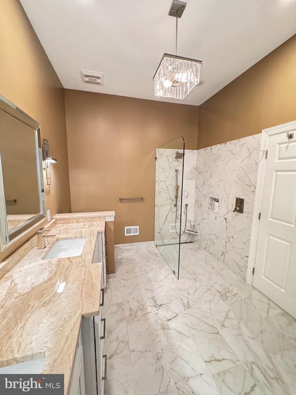 Building Photo - 5117 Faldo Dr