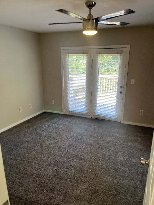 Building Photo - 940 Gale Ln