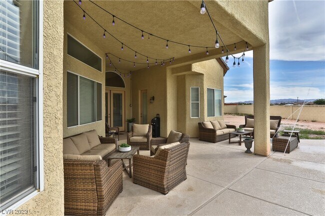 Building Photo - 6715 Arville St