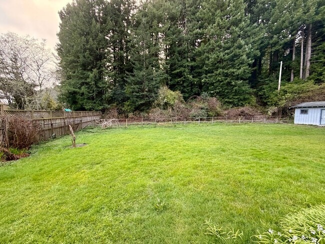 Building Photo - 4036 Campton Rd