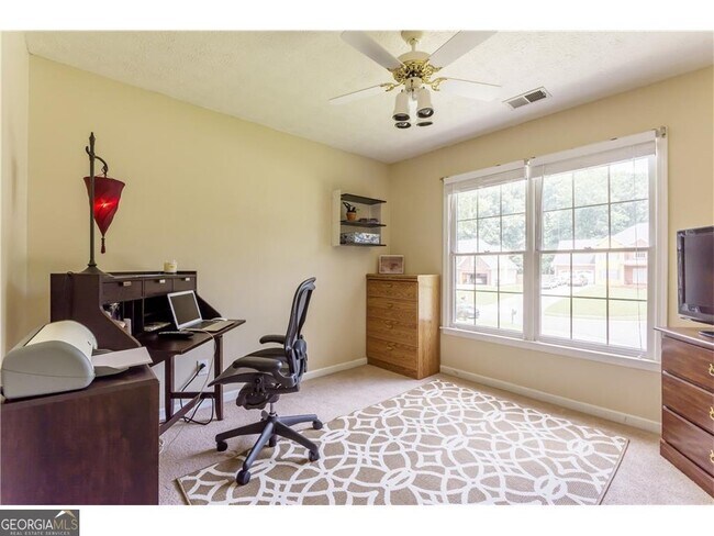 Building Photo - 2807 Forest Wood Dr