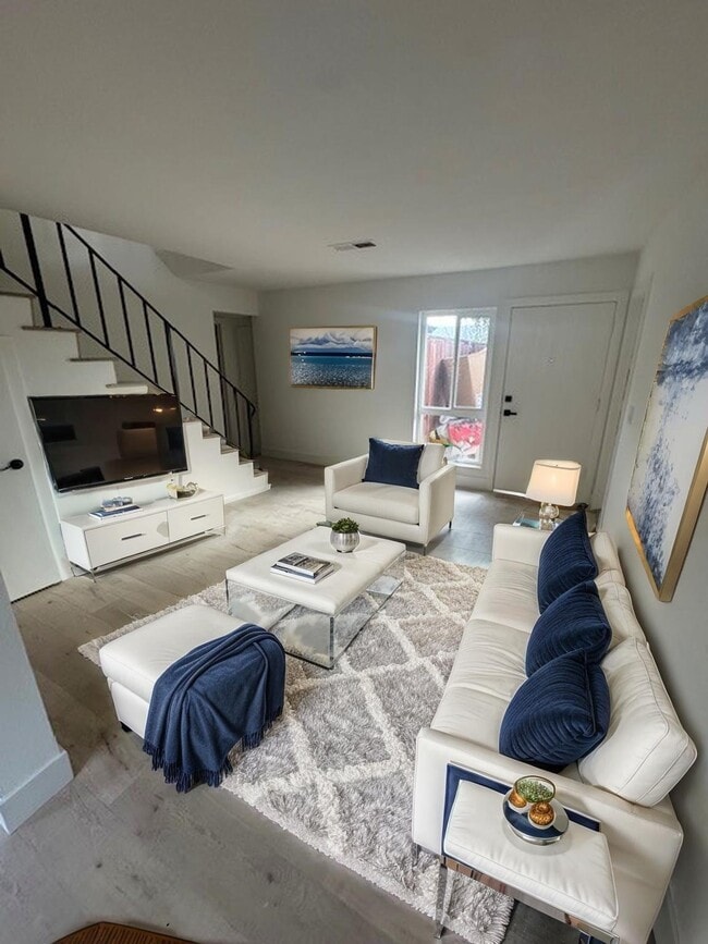 Building Photo - 10573 Torrington Cir