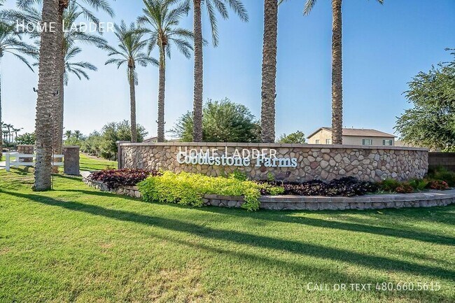 Building Photo - 44507 Redrock Rd