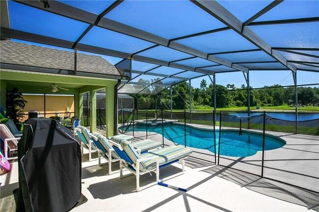 Building Photo - 250 Sandy Ridge Dr