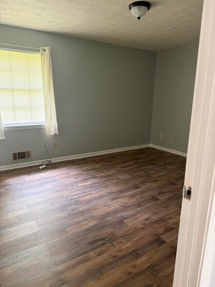 Building Photo - 4422 Blackbirch Ln
