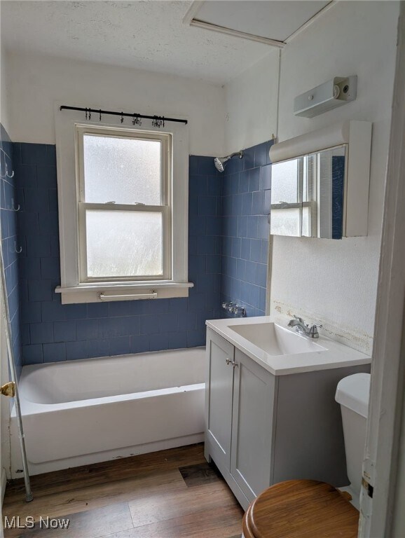 Building Photo - 924 Helmsdale Rd