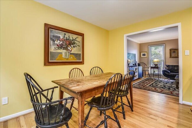 Dining Area - 2154 Silentree Dr