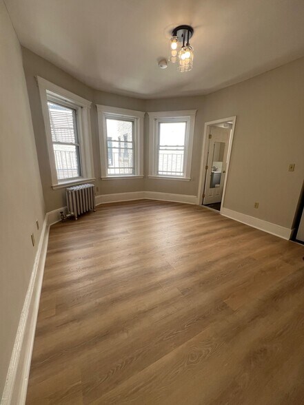 Building Photo - 59 Hemenway St