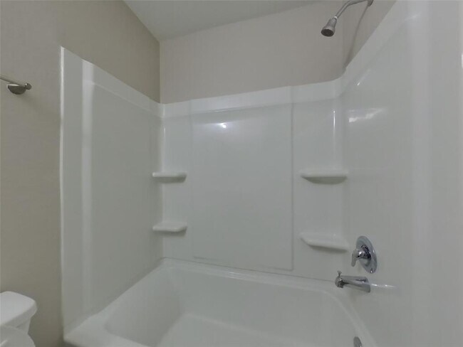 Building Photo - 904 American Monarch Dr