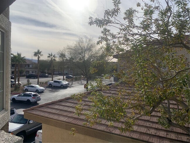 Building Photo - 833 Aspen Peak Loop