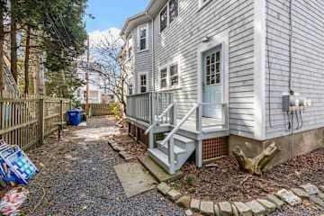 Building Photo - 58 Gibbs Ave