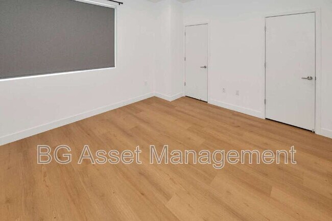 Building Photo - 3909 Wattling St