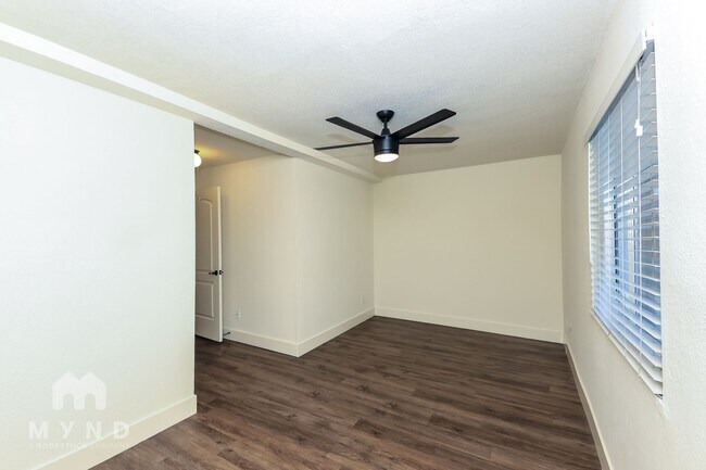 Building Photo - 4184 S 32nd St