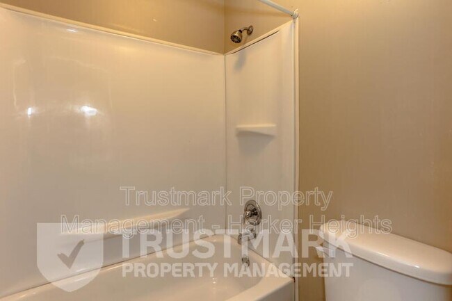 Building Photo - 1230 Preswick Cir
