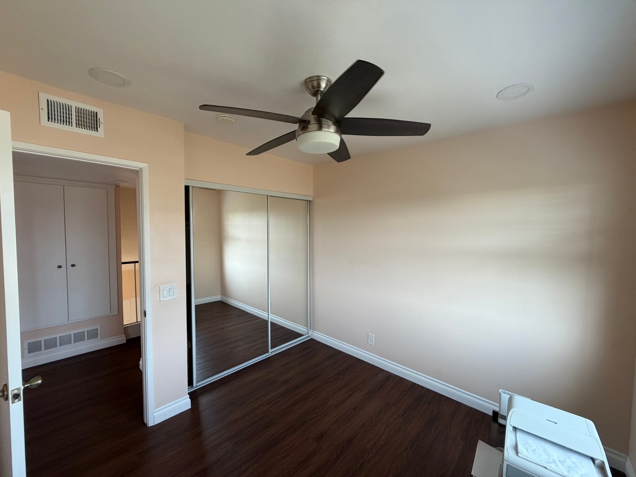 Building Photo - 8552 Doremere Dr