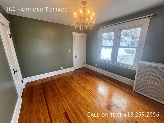Building Photo - 184 Hartford Terrace