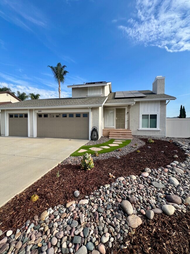 Building Photo - 10692 Braverman Dr