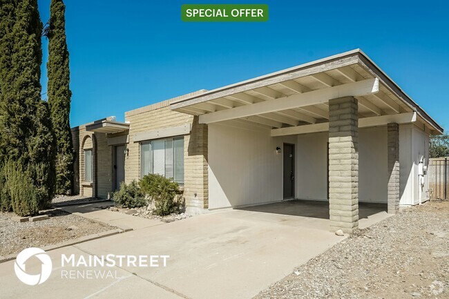 Building Photo - 3627 S Santee Ave