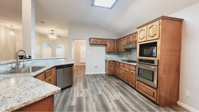 Building Photo - 1701 Stonecrest Trail