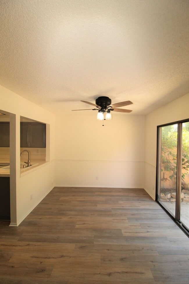 Building Photo - Updated La Ventana Condominium