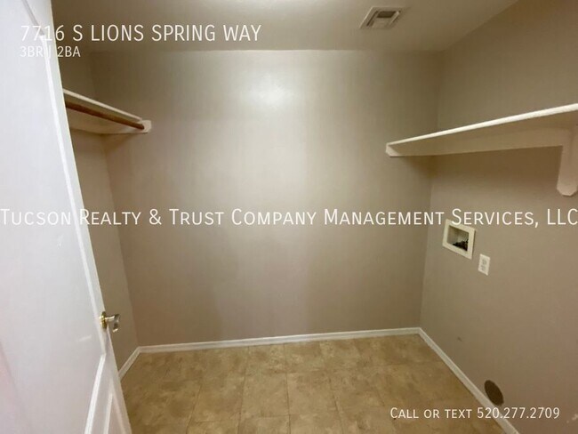 Building Photo - 7716 S Lions Spring Way