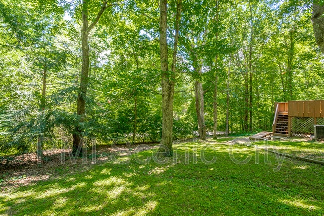 Building Photo - 1602 Rustic Homes Ln