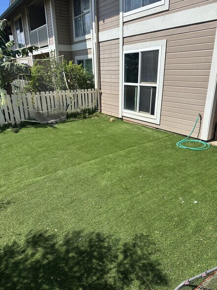 Building Photo - 33 Waiaka Ln