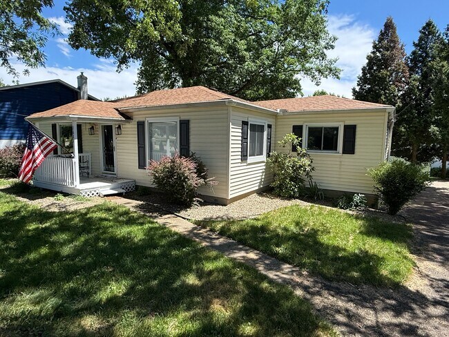 Building Photo - 2682 Smith Rd