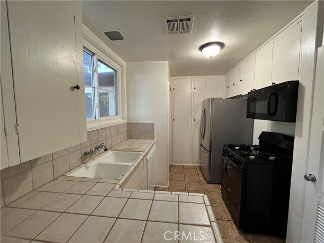 Building Photo - 1004 Occidental Dr