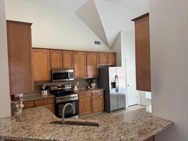 Building Photo - 264 Turnbridge Cir