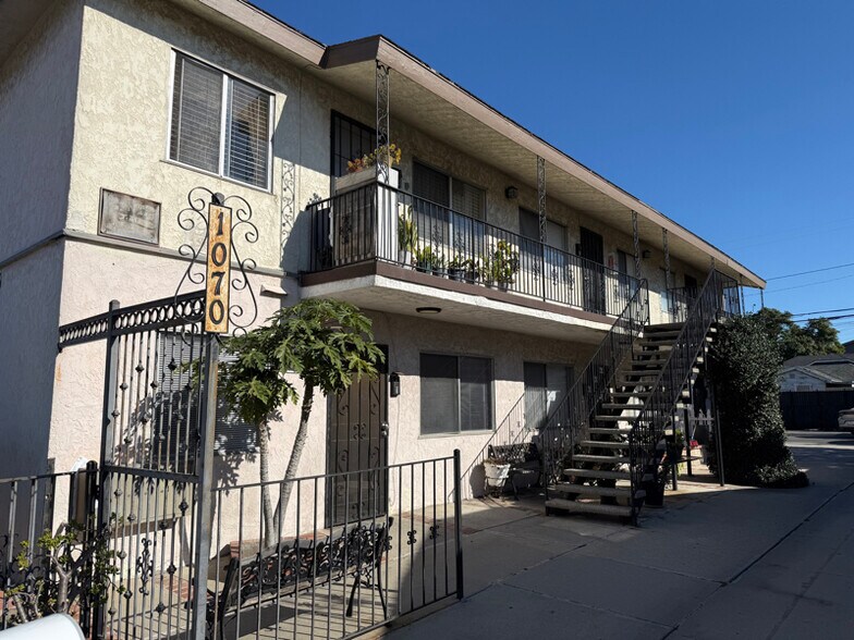 Building Photo - 1070 Gardenia Ave