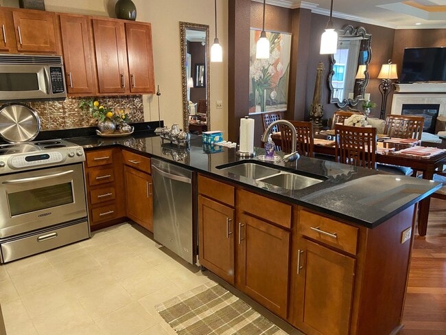 Building Photo - Branson Landing Condo on the Boardwalk