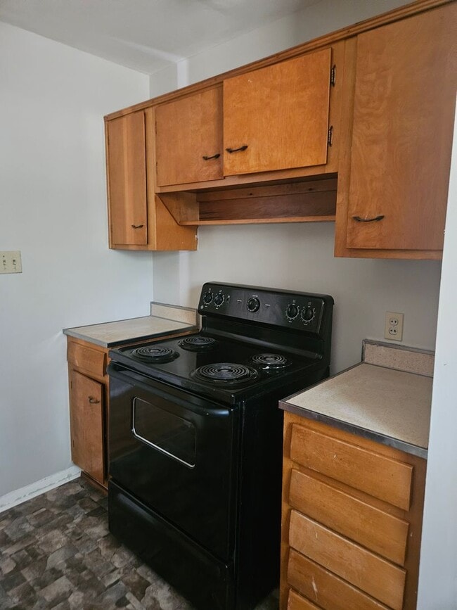 Building Photo - 307 Quail Dr