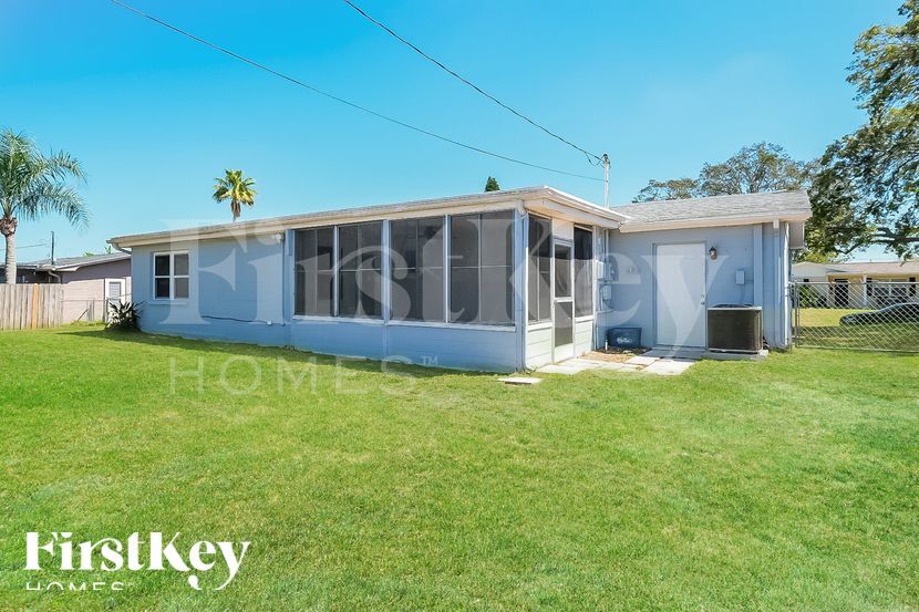 Building Photo - 3641 Windham Dr