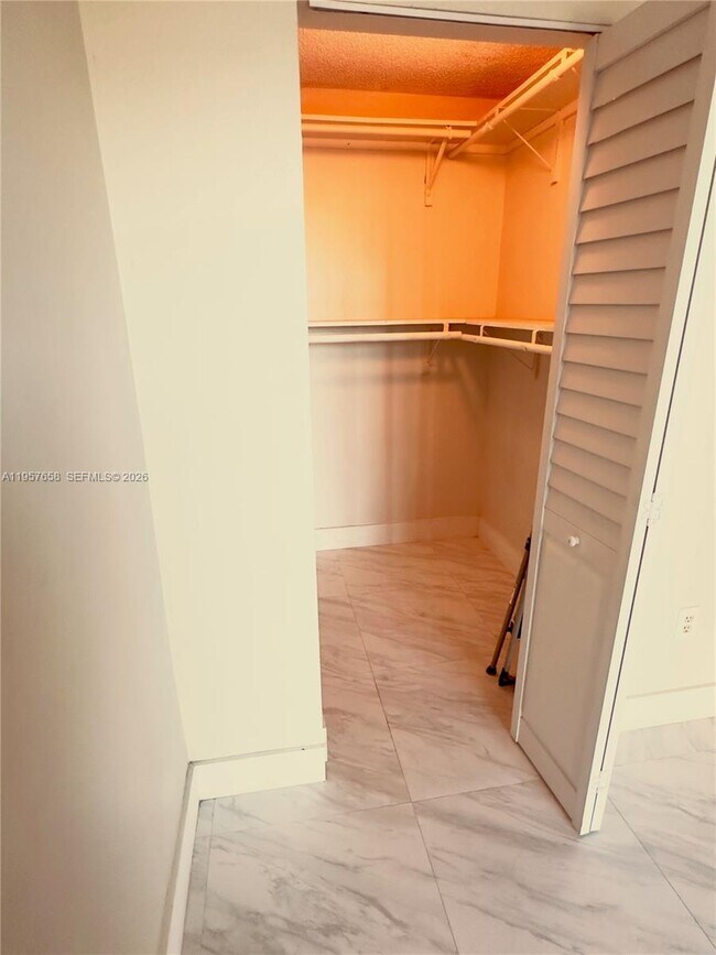 Building Photo - 11800 SW 18th St