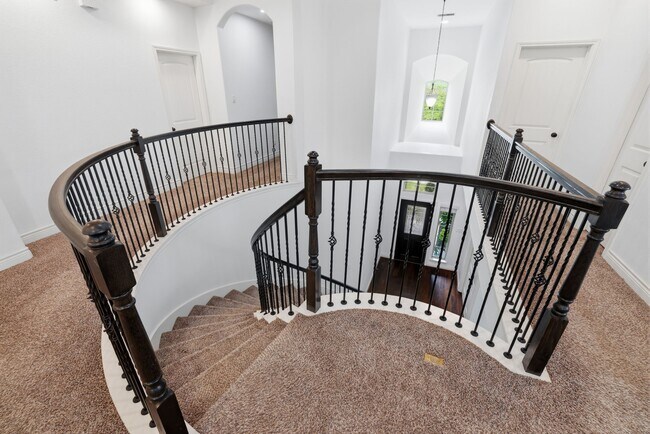 Building Photo - 135 Deerfield Meadow Dr